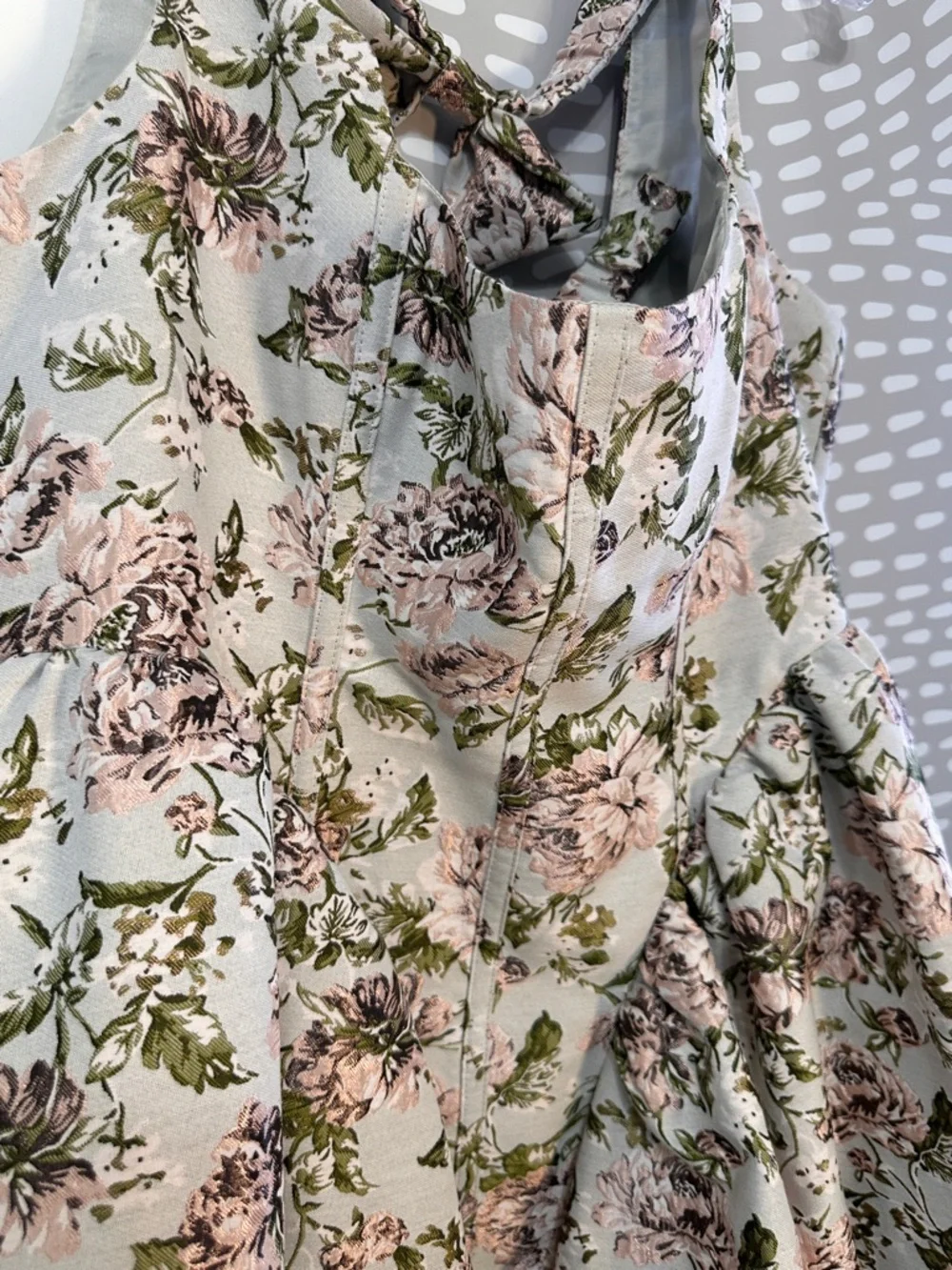 ASOS Luxe Curve Jacquard Cinched Waist Skater Mini Dress with bow - Picture 4 of 7